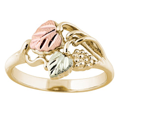 Traditional I - Black Hills Gold Ladies Ring