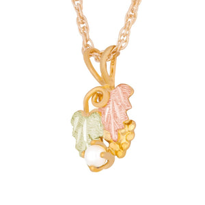 Black Hills Gold Lil Pearl Pendant & Necklace
